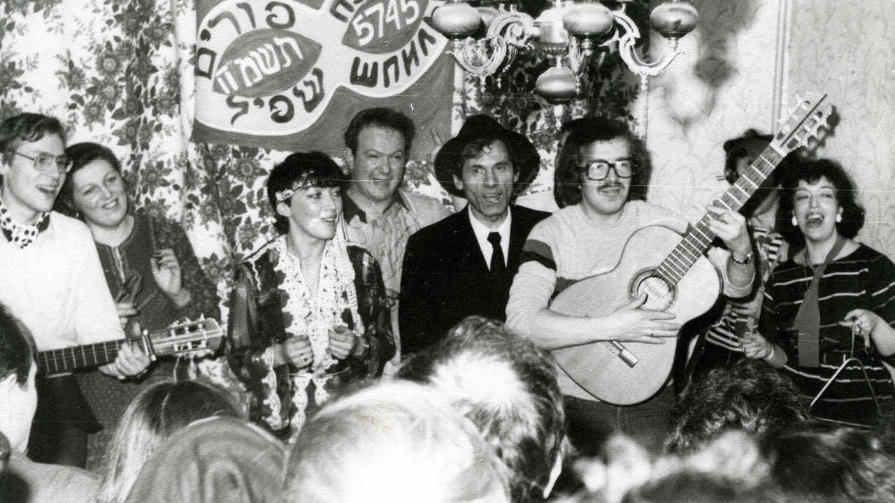 Watch Full Movie - Pur - Watch Trailer